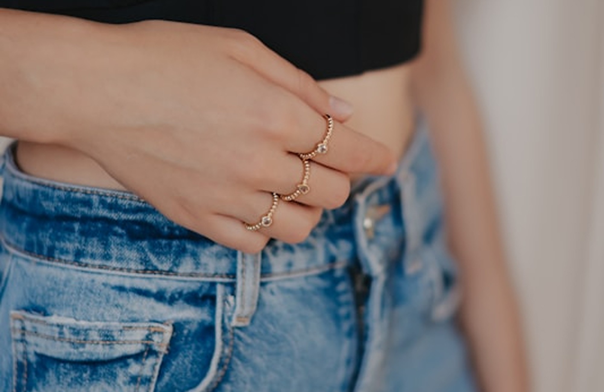From Classic to Contemporary: A Journey Through Jewelry